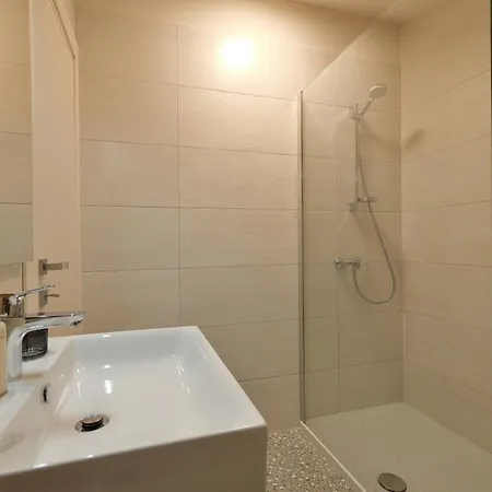 Nata In - Haus Fuer 8-10 Personen Villa Pula