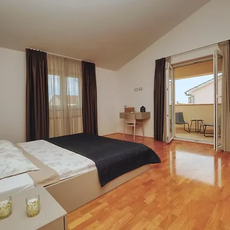 Villa Nata In - Haus Für 8 Personen *